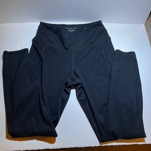 American eagle pocket leggings